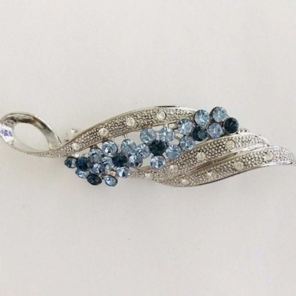 Vintage Blue Rhinestone Brooch Pin